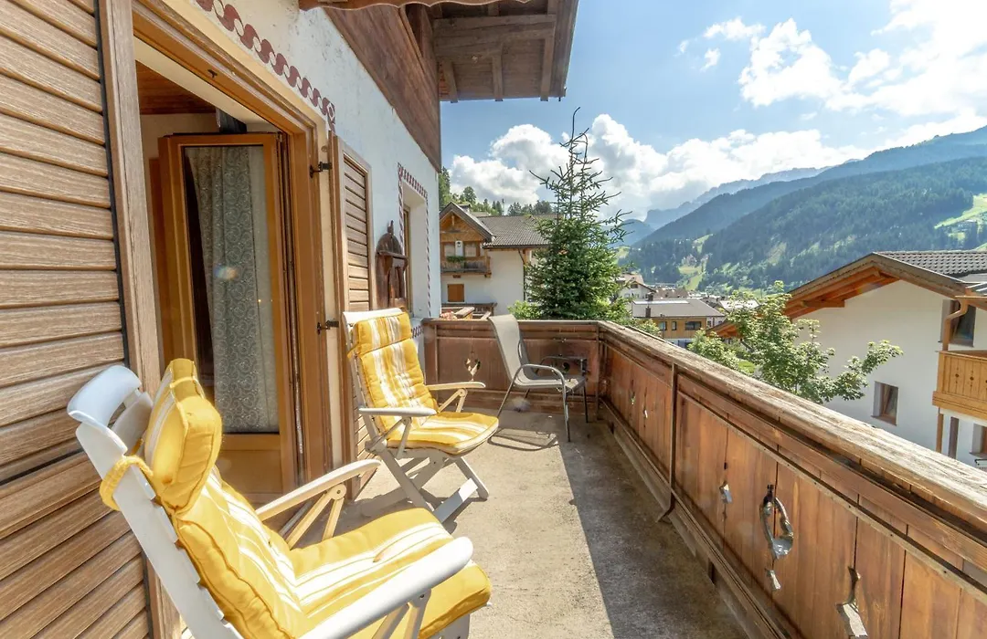 Garni Cir-1